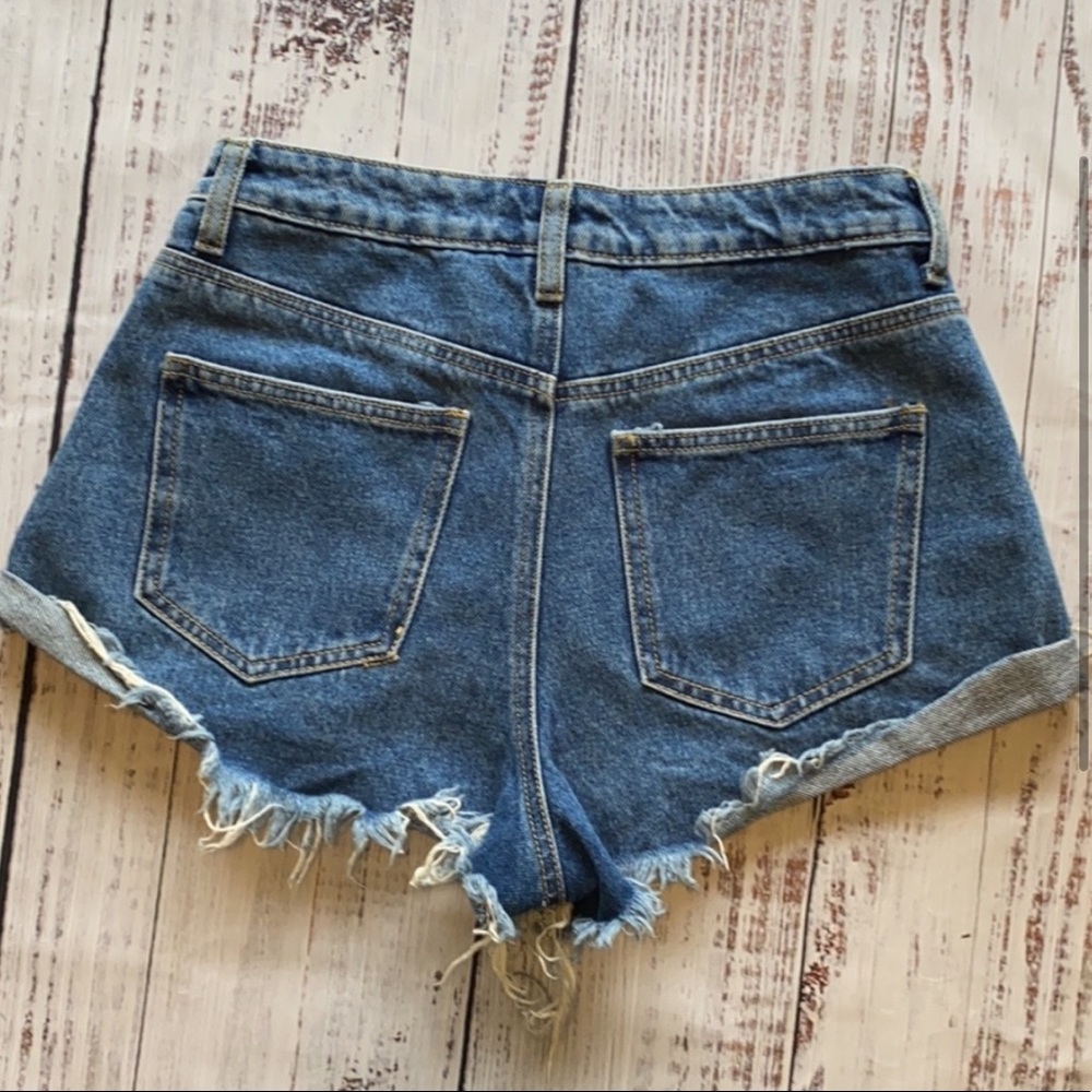 NWOT Distressed Denim Shorts - Picture 2 of 5
